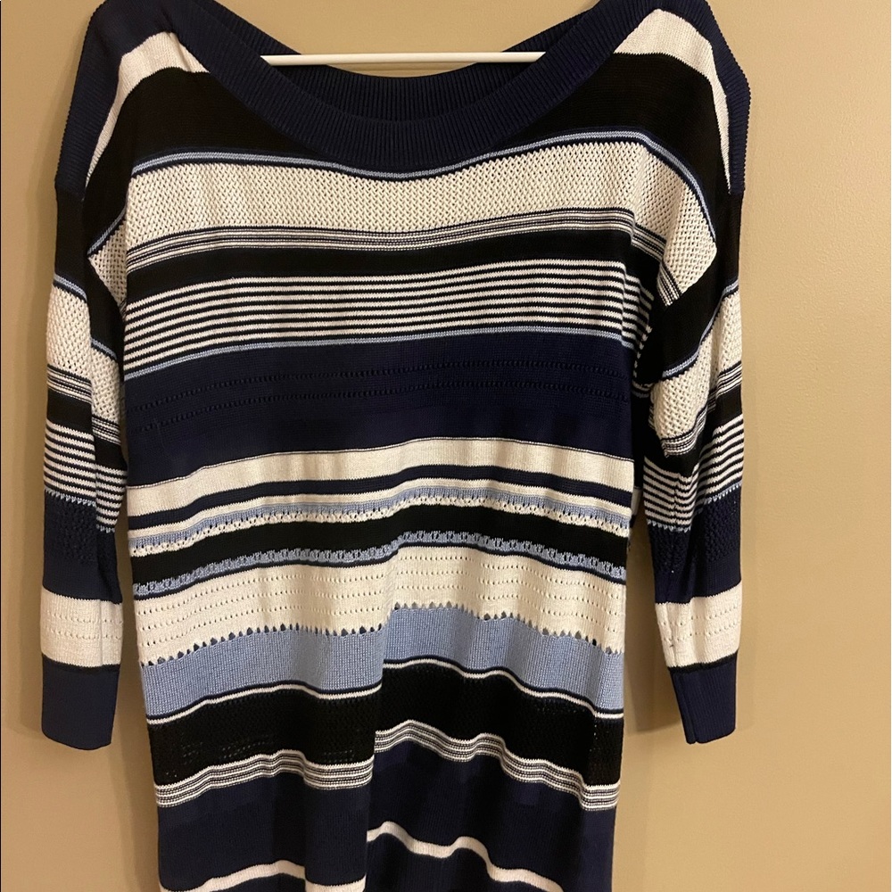 White House Black Market Sweater - M